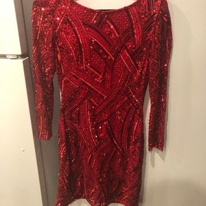 Red long sleeve short dress